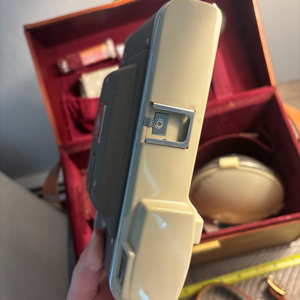 Vintage Polaroid Highlander Land Camera Model 80A Set and Case 1950s - Picture 7 of 12